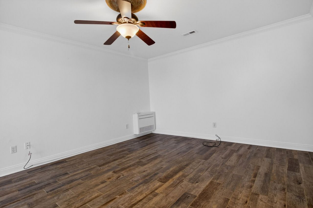 5721 Saint Angela Drive Photo 35