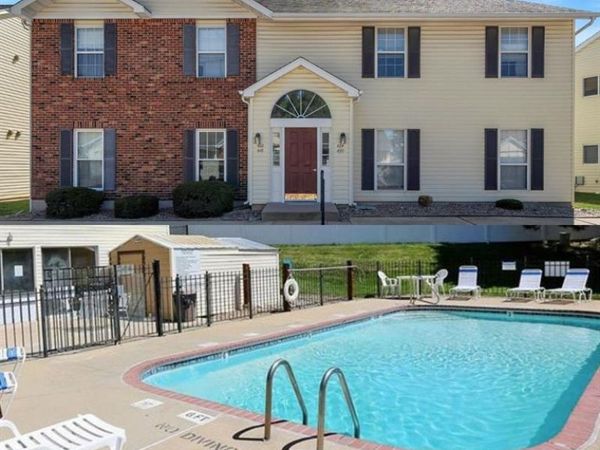 420 Cambridge Place, Unit 2, St Peters, MO 63376
