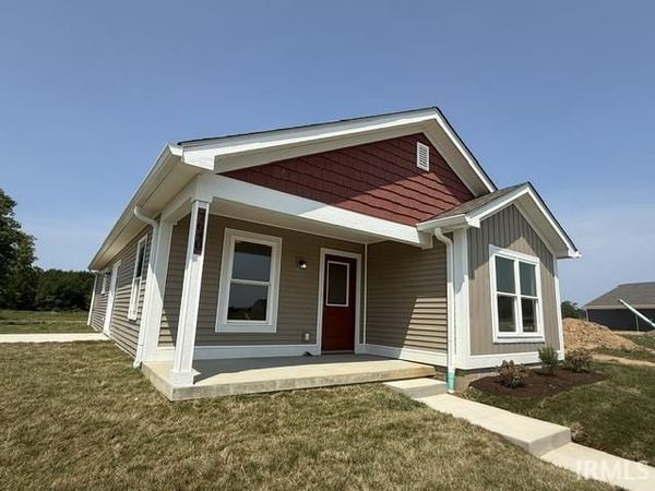 7640 W Julia Drive, Ellettsville, IN 47429