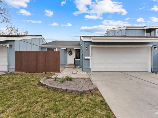 2490 N Westminster Ln, Boise, ID 83704