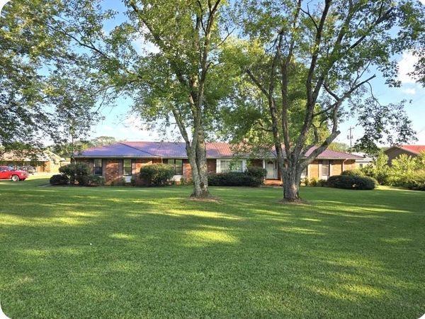 1562 MS 30, New Albany, MS 38652