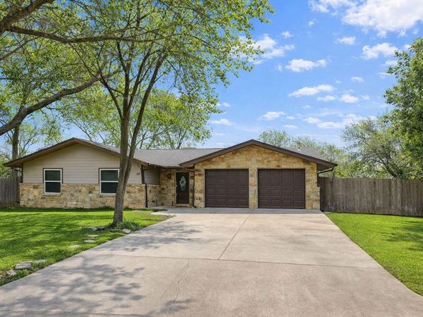 108 Belaire CIR, Round Rock, TX 78664