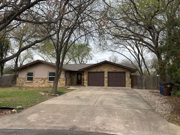 108 Belaire CIR , Round Rock, TX 78664