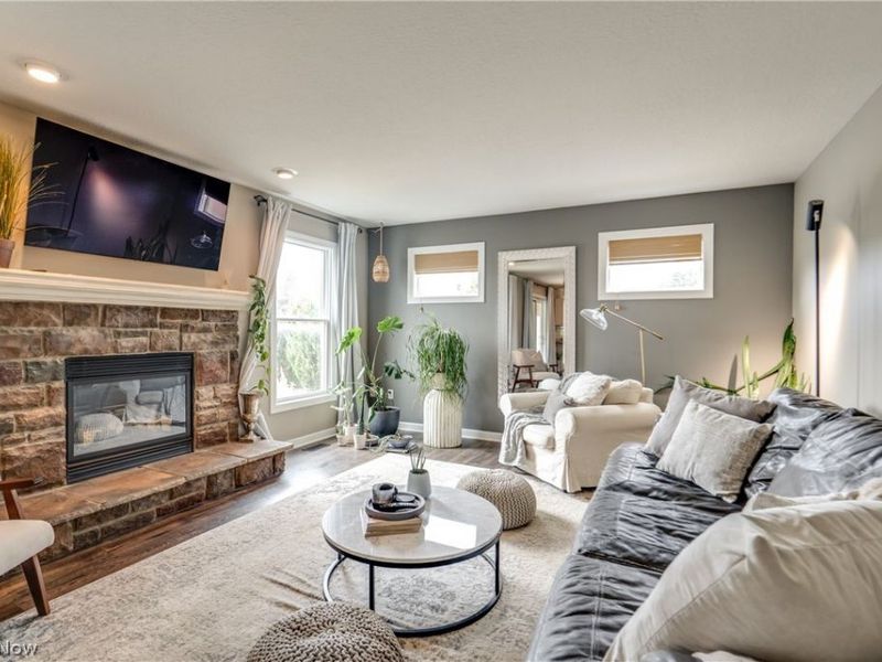 5452 Shadow Field Circle NE, Louisville, OH 44641 Photo 14