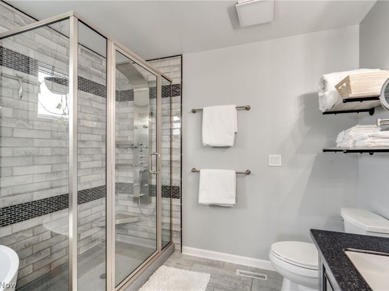 5452 Shadow Field Circle NE, Louisville, OH 44641 Photo 21