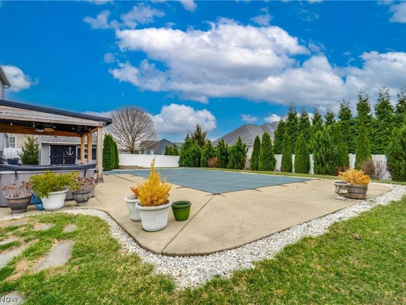 5452 Shadow Field Circle NE, Louisville, OH 44641 Photo 39