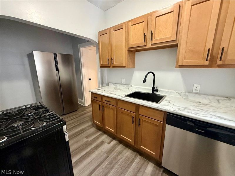 810 Thayer Street, Unit 3, Akron, OH 44310 Photo 7