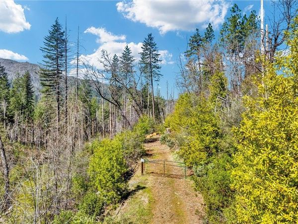 12061 Gifford Springs Road, Cobb, CA 95426