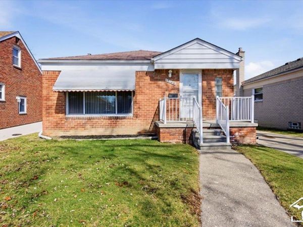 13144 Wesley Street, Southgate, MI 48195