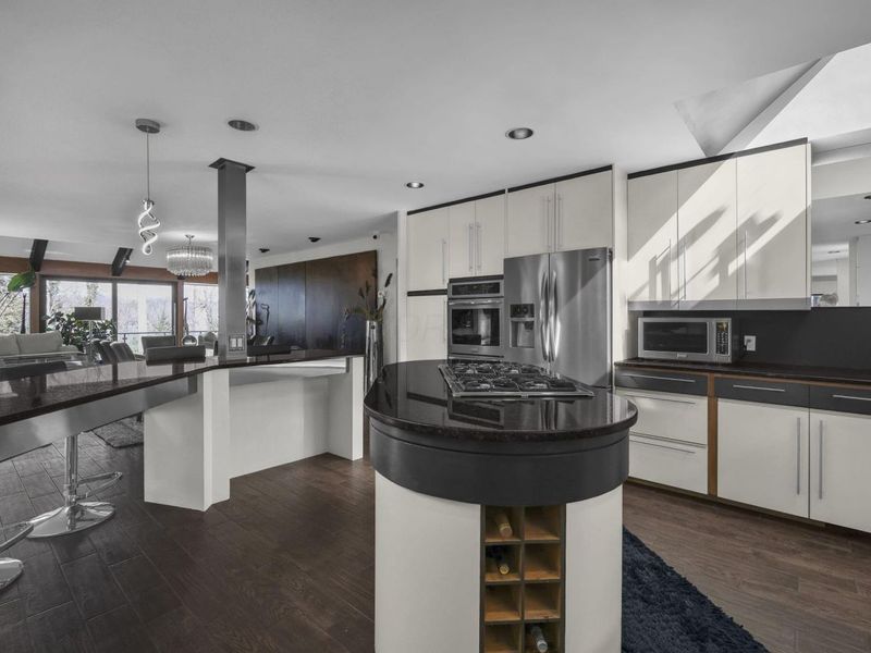 324 Mount Parnassus Drive, Granville, OH 43023 Photo 11