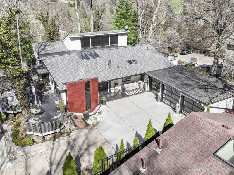 324 Mount Parnassus Drive , Granville, OH 43023 Photo 2