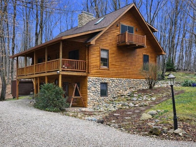 752 Vanderbilt Rd , Lexington, OH 44904 Photo 2