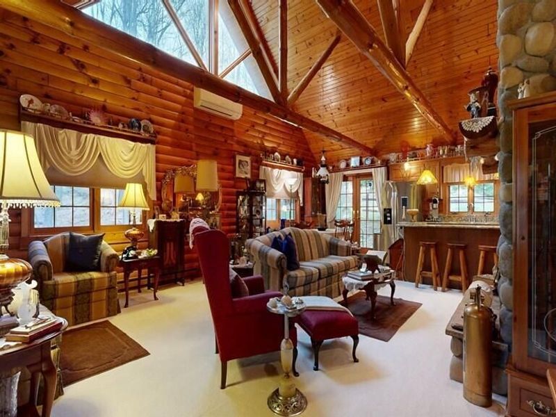 752 Vanderbilt Rd , Lexington, OH 44904 Photo 5