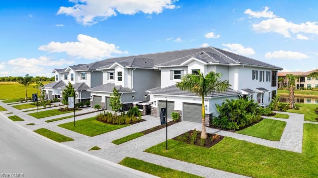 15340 Giardino Dr, Unit 27-101, Naples, FL 34114 Main Photo