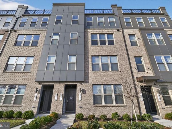 13574 INNOVATION STATION LOOP, Unit 19A, HERNDON, VA 20171