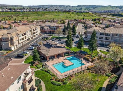 900 Moon Cir #937, Unit 937, Folsom, CA 95630 Photo