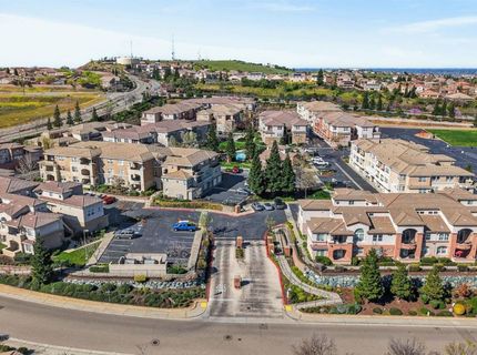 900 Moon Cir #937, Unit 937, Folsom, CA 95630 Photo