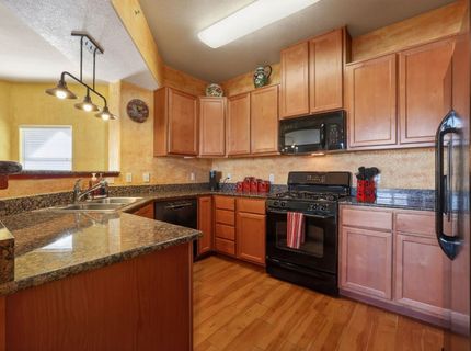 900 Moon Cir #937, Unit 937, Folsom, CA 95630 Photo
