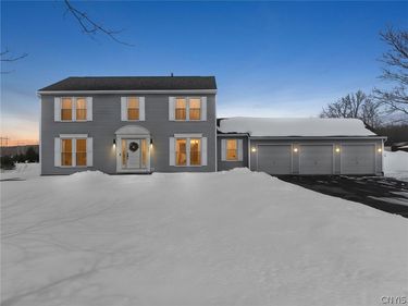 460 Gilbert Mills Road, Phoenix, NY 13135