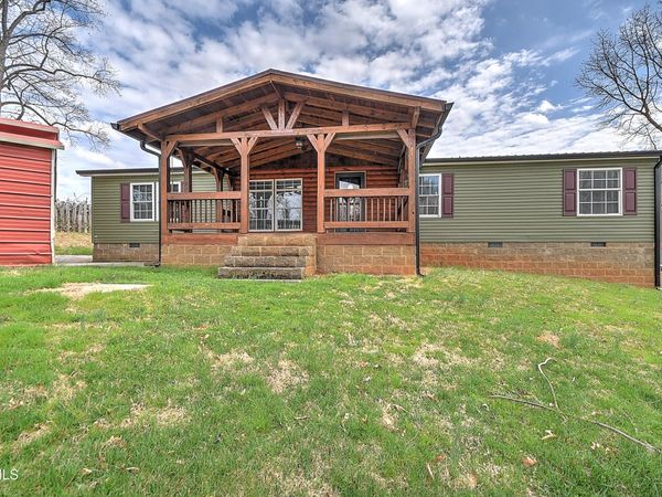 299 Roosevelt Avenue, Elizabethton, TN 37643