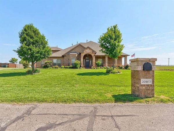 20500 Antler Farms Drive, Edmond, OK 73012