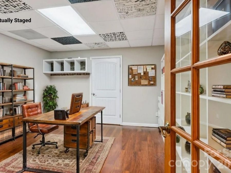 Property Image 33