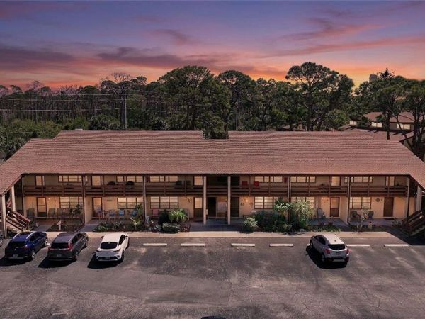 9 QUAILS RUN BOULEVARD , Unit 12, ENGLEWOOD, FL 34223