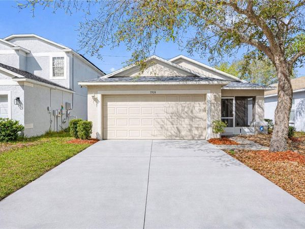 7924 CARRIAGE POINTE DRIVE, GIBSONTON, FL 33534