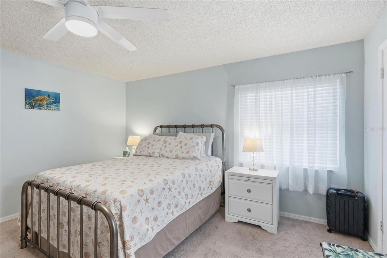 3035 Queen Palm Drive , Edgewater, FL 32141 Photo