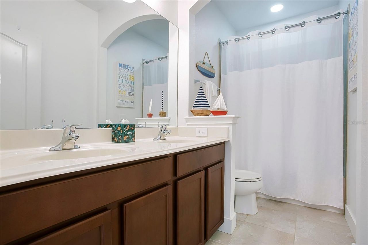 13795 Eliot Avenue, Orlando, FL 32827 Photo