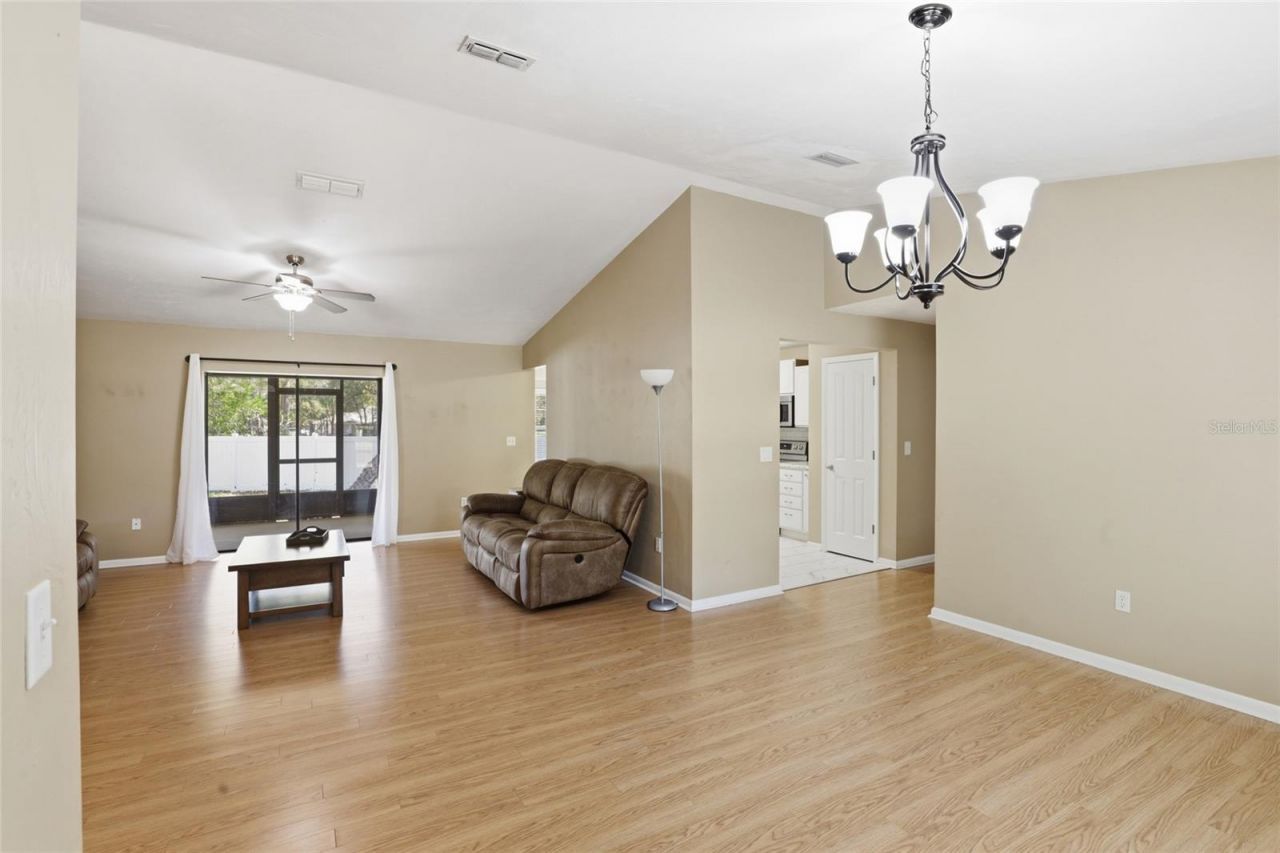 611 NE 10th Boulevard , Williston, FL 32696 Photo