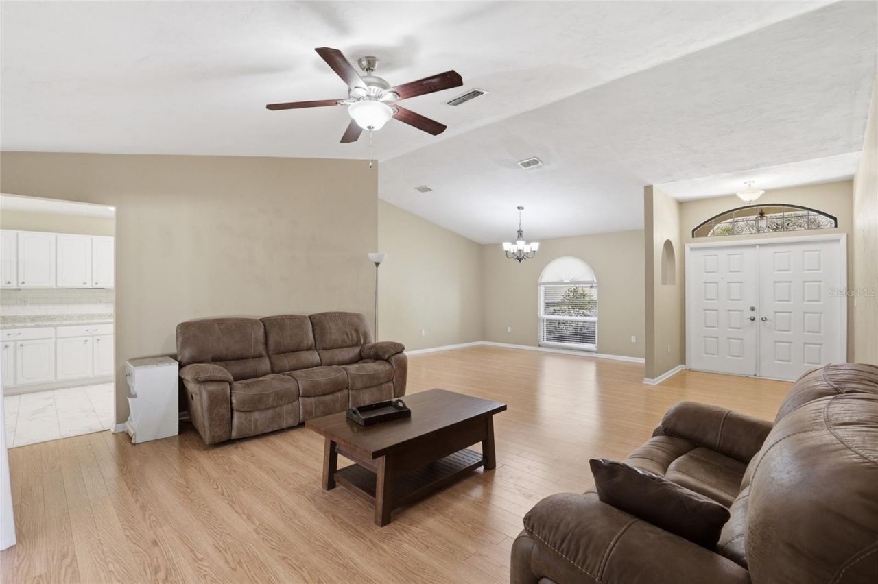 611 NE 10th Boulevard , Williston, FL 32696 Photo