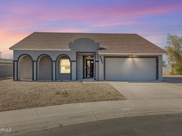 5252 N 102ND Avenue, Glendale, AZ 85307