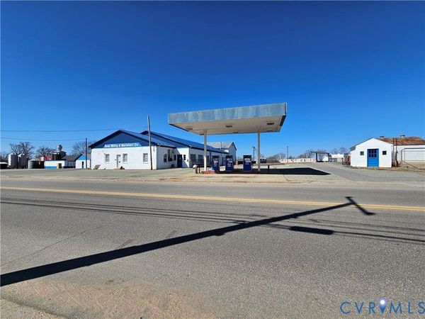 1329 Main Street, Dillwyn, VA 23936