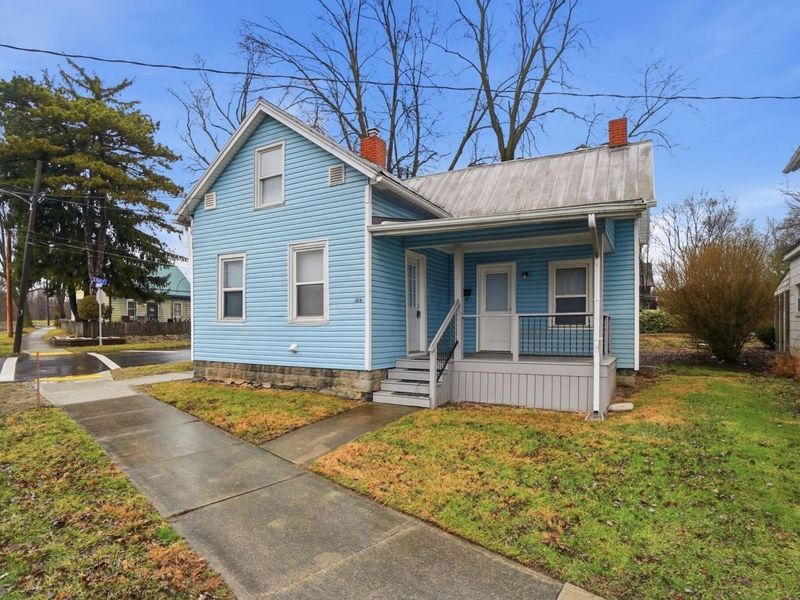 102 Potter Street , Delaware, OH 43015 Photo 1