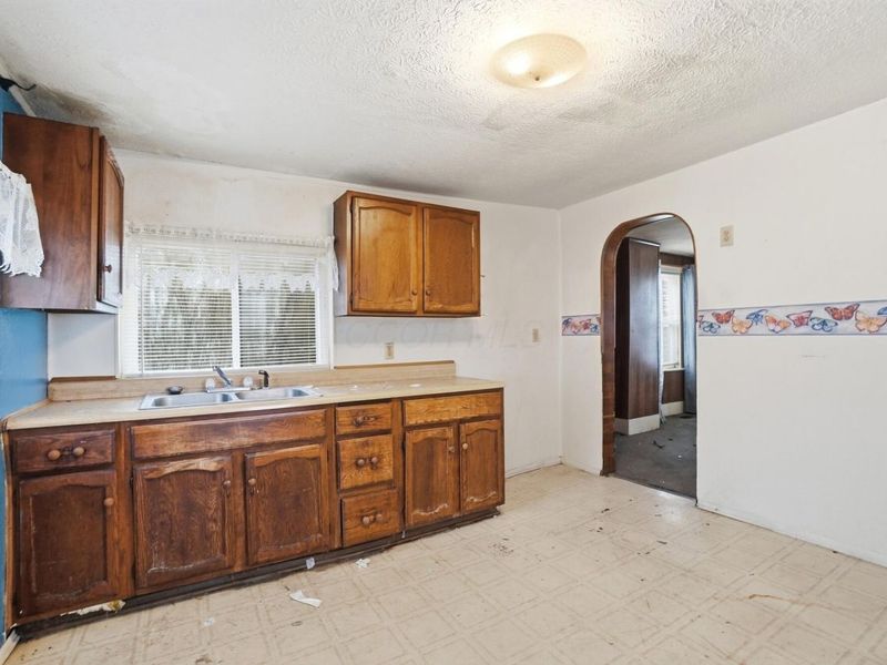 102 Potter Street , Delaware, OH 43015 Photo 13