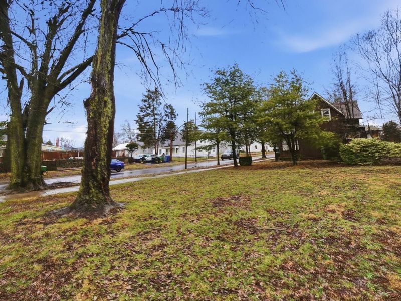 102 Potter Street , Delaware, OH 43015 Photo 9