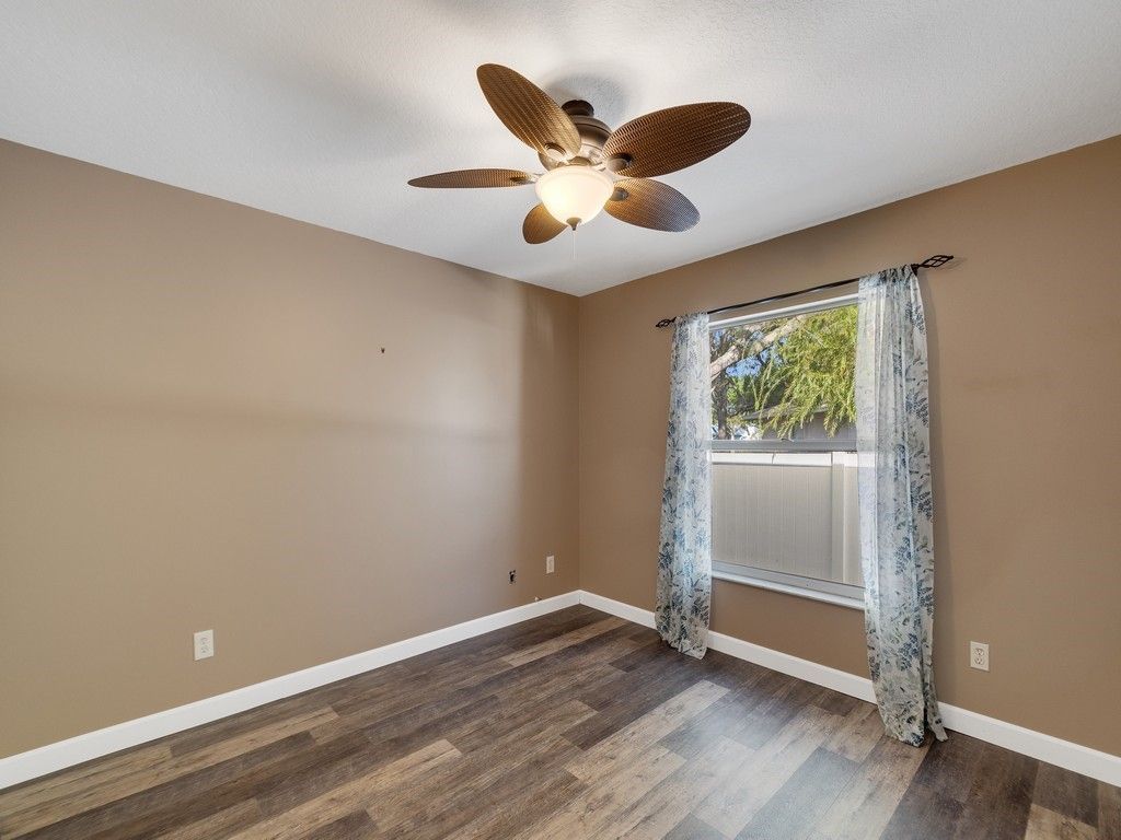 492 Biscayne Lane, Sebastian, FL 32958 Photo