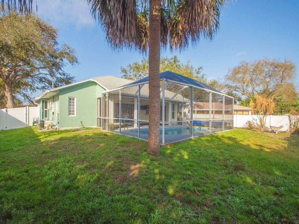 492 Biscayne Lane, Sebastian, FL 32958 Photo