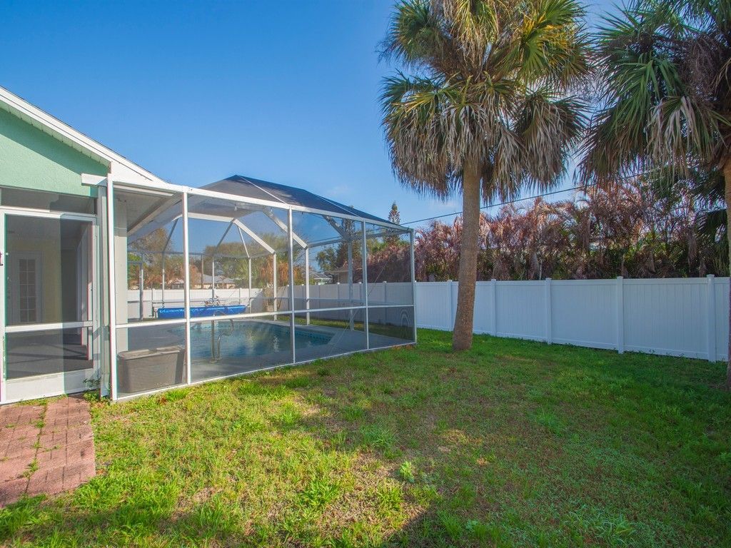 492 Biscayne Lane, Sebastian, FL 32958 Photo