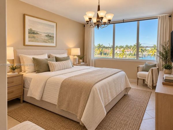 5005 Collins Ave, Unit 304, Miami Beach, FL 33140