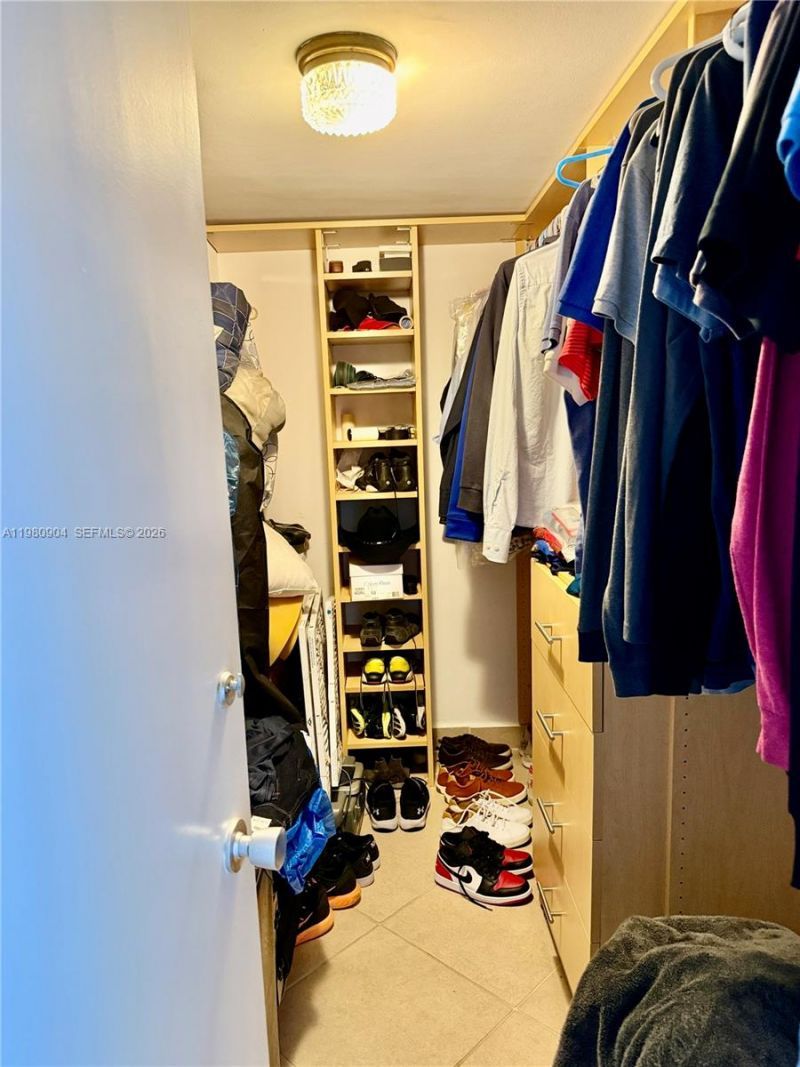 5005 Collins Ave, Unit 304, Miami Beach, FL 33140 Photo