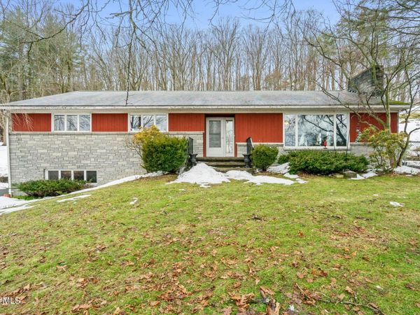 14417 Us Route 9W, Ravena, NY 12143