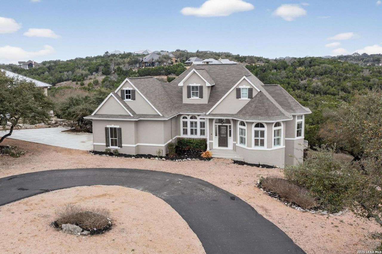 168 Misty Brk, Spring Branch, TX 78070 Main Photo