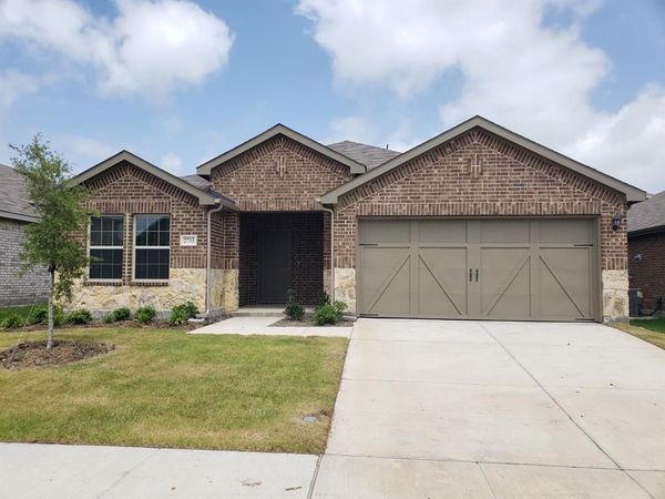 2711 Knollwood Trail, Crandall, TX 75114