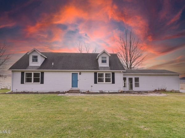 13822 W Portage River South Road, Oak Harbor, OH 43449