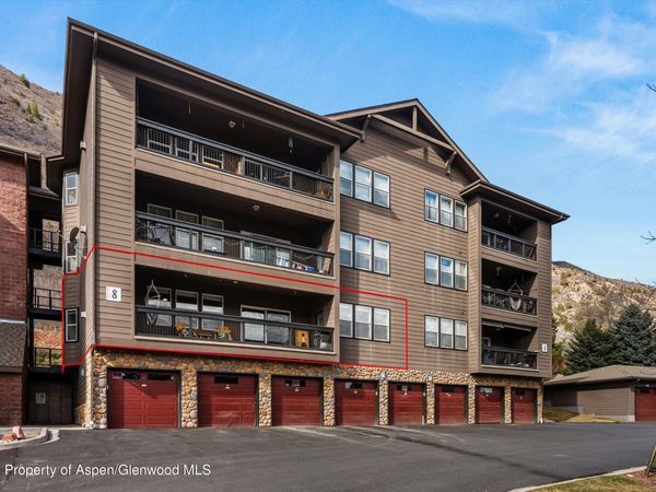 2701 Midland Avenue, Unit #811, Glenwood Springs, CO 81601