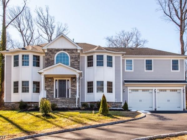 646 Mountain Ave, Berkeley Heights, NJ 07922