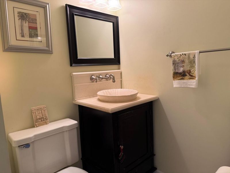 1916 Willoway Circle S, Columbus, OH 43220 Photo 17