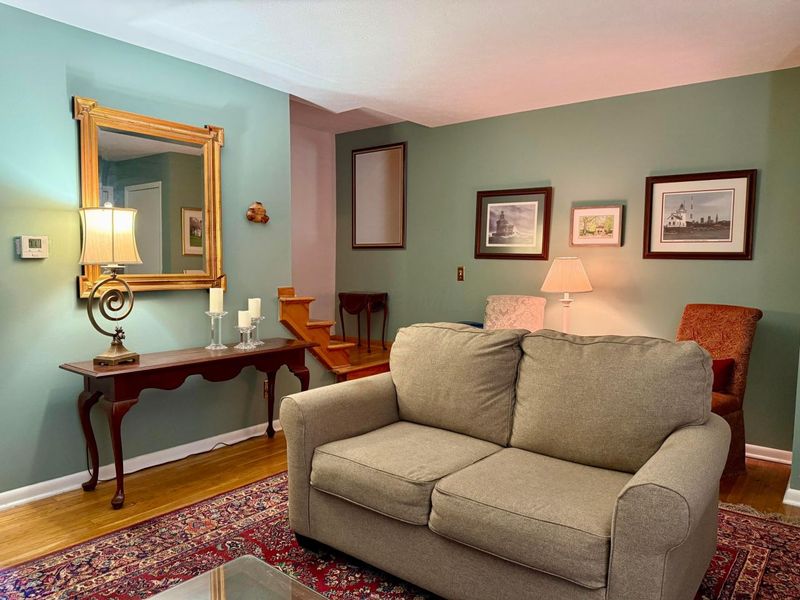 1916 Willoway Circle S, Columbus, OH 43220 Photo 5